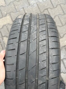 BMW 5x120 R17 225/45/17 - 2