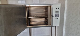 Horkovzdušný sterilizátor HS122A - 2