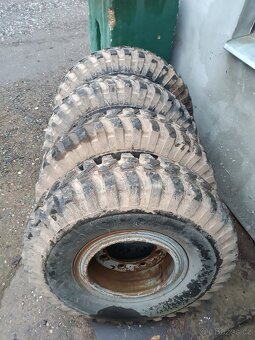 10,50-16 kola na vlek 7t - 2