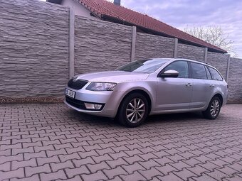Škoda Octavia 2.0 TDI 110kw DSG - 2