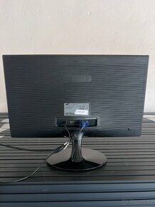 Monitor Samsung S22D300HY - 2