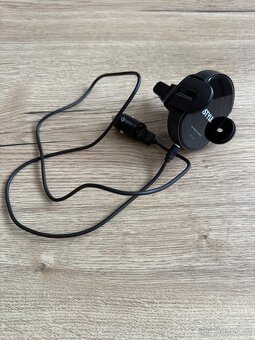 Bezdrátová nabíječka do auta iSTYLE SENSOR - 2