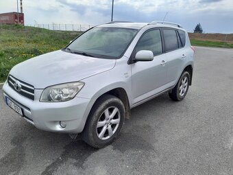 Toyota rav4 - 2