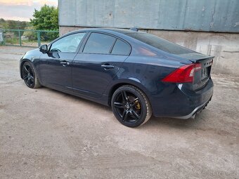 Volvo S 60 - 2