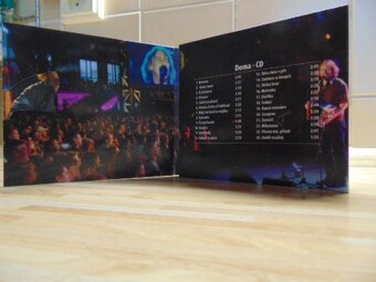 prodám CD+DVD Jarek Nohavica - Doma 2006 , v pořádku - 2