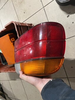 Zadní světla e36 Compact - 2