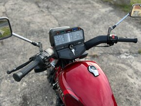 Yamaha XJ 750 Seca - 2