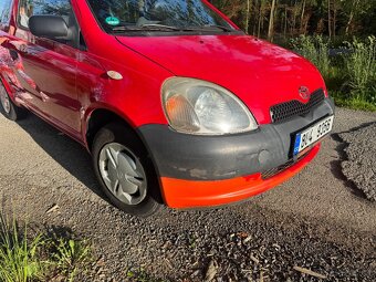 Toyota yaris 1,0 - Havlíčkův Brod - 2