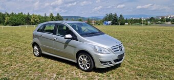 Mercedes B 180 - 2