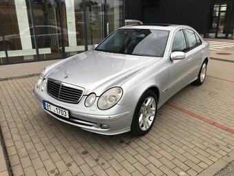 Mercedes-Benz Třídy E 320 CDi 165kW 4 MATIC - 2
