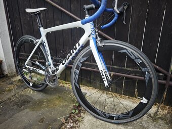 Prodám karbonové kolo Giant advanced TCR - 2