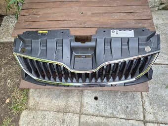 Maska Fabia 3 6V0853653 - 2