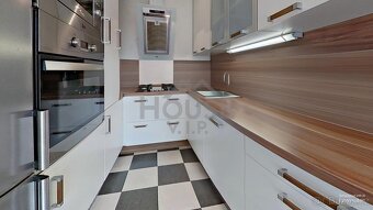 Prodej bytu 2+kk P-9 Prosek, ev.č. 00810 - 2
