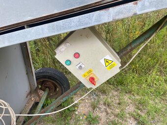 Vibrační třídička 400V s dopravníkovým pásem - 2