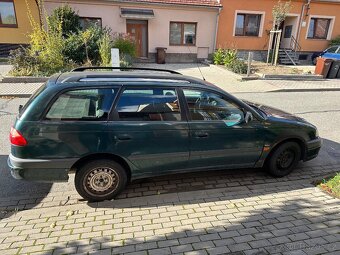 Toyota Avensis combi, 1.8 benzín - 2