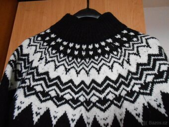 Dámské svetry - 2