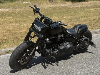 HARLEY DAVIDSON FAT BOB 107 - 2