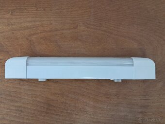 Zářivkové svítidlo 10W s výpínačem - 2