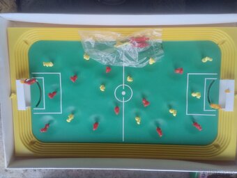 Retro hra fotbal - 2