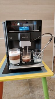 Automatický kávovar Siemens EQ.6 plus s400 - 2