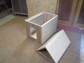 Nová psí bouda - 2