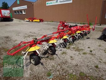 Obraceč sena Pötinger  Model HIT 810 N - 2