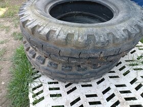 Přední pneumatiky na traktor - 2