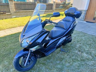 Skútr Honda SW-T400 - 2
