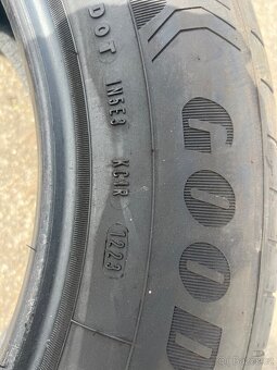 215/65r17 letní Good year - 2