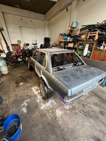 Bmw e30 - 2