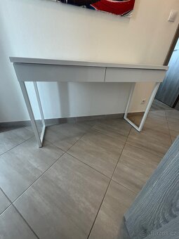 Ikea besta psací stůl - 2