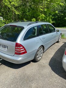 Mercedes Benz C 320 CDI - na náhradní díly - 2