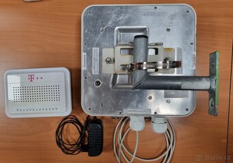 LTE/4G modem HUAWEI B2338-168 + držák na zeď - 2