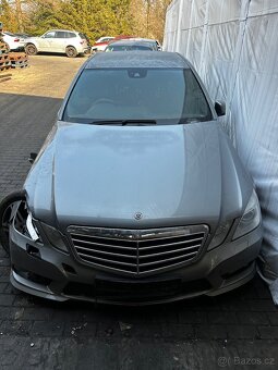 Mercedes-Benz E500 W212 273.971 285kW - 2