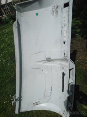 Daf XF 480 pravý přední roh kabiny mírně poškozený - 2