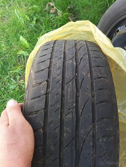 Pneu Barum R15 205/60 - 2