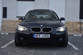 Bmw E61 530d/xDrive/2006/170kW/Automat/Kůže/Panorama/326tkm - 2