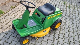 Rider John Deere 68 - 2