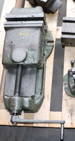 Strojni Svěrák Otočný 200x300mm - 2