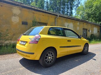 Fiat Stilo 1.6 16V + druhé Stilo na ND - 2