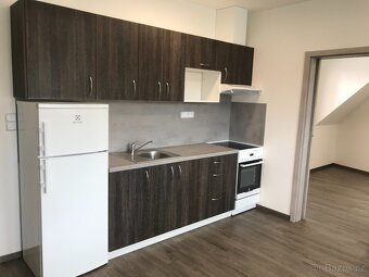 Byt k pronájmu 2+kk (41,8 m2) - 2