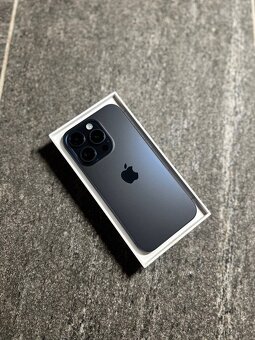 iPhone 15 Pro 128GB - KRÁSNÝ STAV - 2