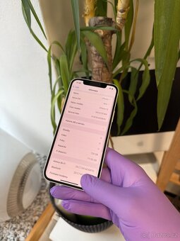 Apple iPhone 12 128GB Bílý - 2