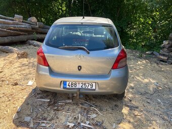Toyota Yaris 1,0 - 2