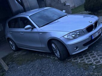 BMW 118D - 2