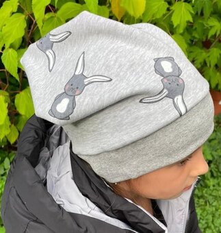 Dívčí čepice z Warmkeepru. - 2