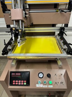 Sítotiskový stroj - poloautomat - 2