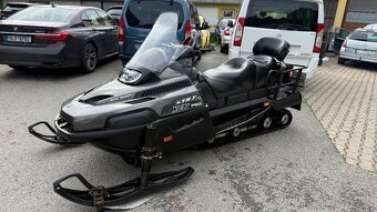 LYNX YETI PRO 550 -Sněžný Skůtr -Nový v ČR - 2