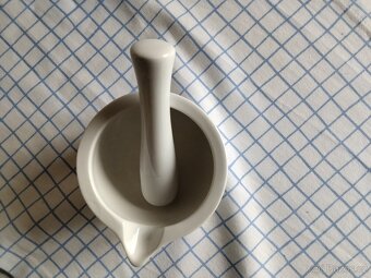 Keramický hmoždíř - 2