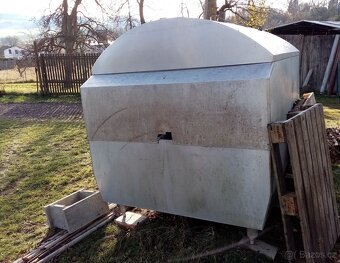 Dvouplášťová nerezová nádrž 2 000 litrů - 2